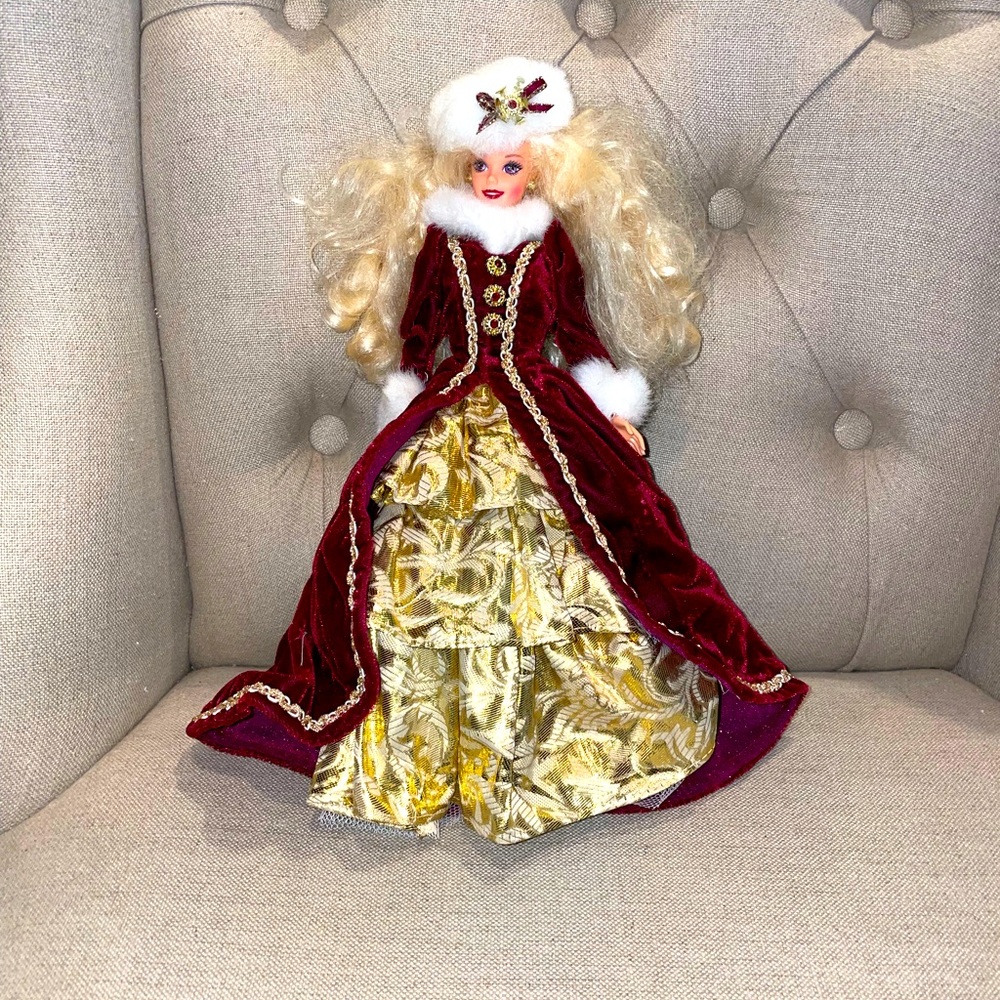 Mattel Happy Holidays Barbie Christmas Special Edition 1996 EUC